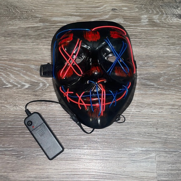 LED Mask -Halloween/Rave Mask- New Never Used - Picture 3 of 5